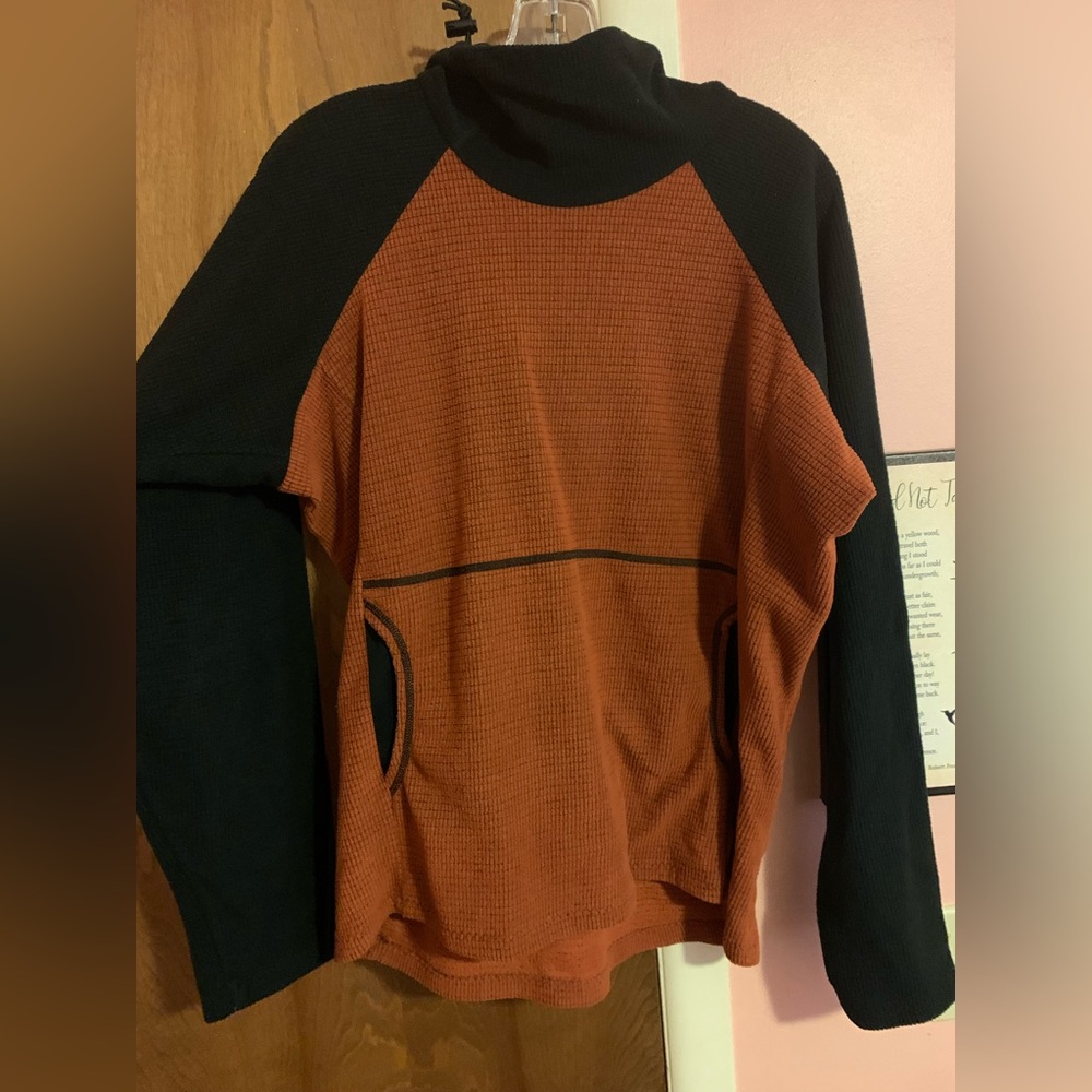 Melanzana sweatshirt